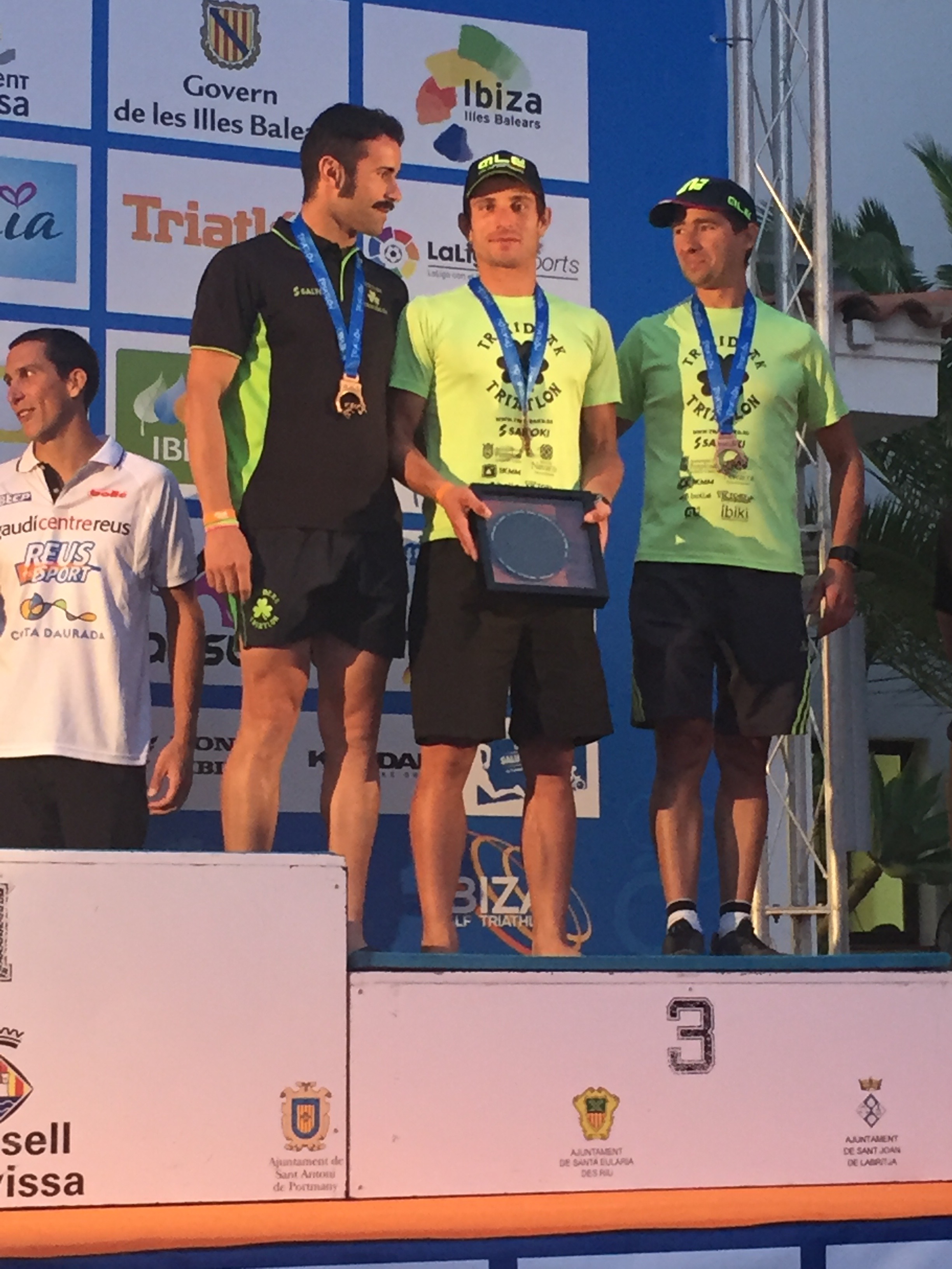 Gran fin de temporada de los navarros en el Campeonato de España élite de larga distancia en Ibiza